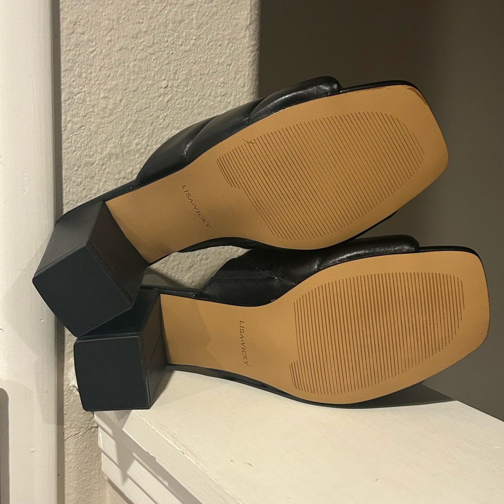 Lisa Vicky Very-V Black Sheep Napa Sandal Black Slip On Heel Women’s Sz. 9.5 NEW - Picture 8 of 10